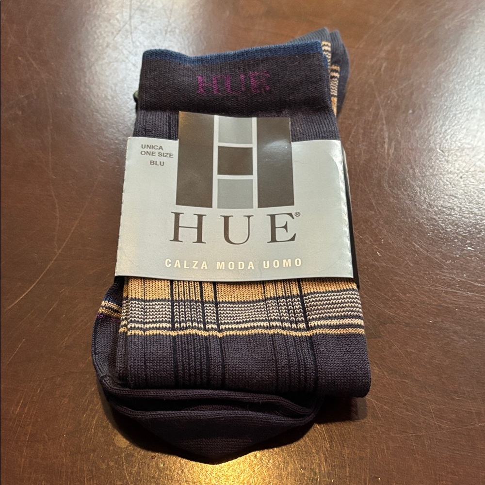 HUE Italian Made Men's Navy and Beige Dress Socks NWT